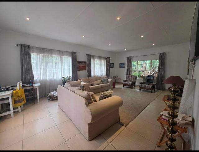4 BEDROOM HOUSE FOR SALE IN PARKDENE